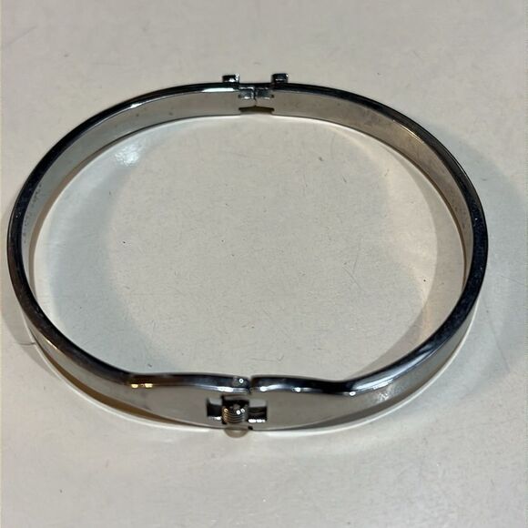Thin H-Shaped CZ Bangle 316L see inside stamp slip on style hinge to open - Picture 6 of 7